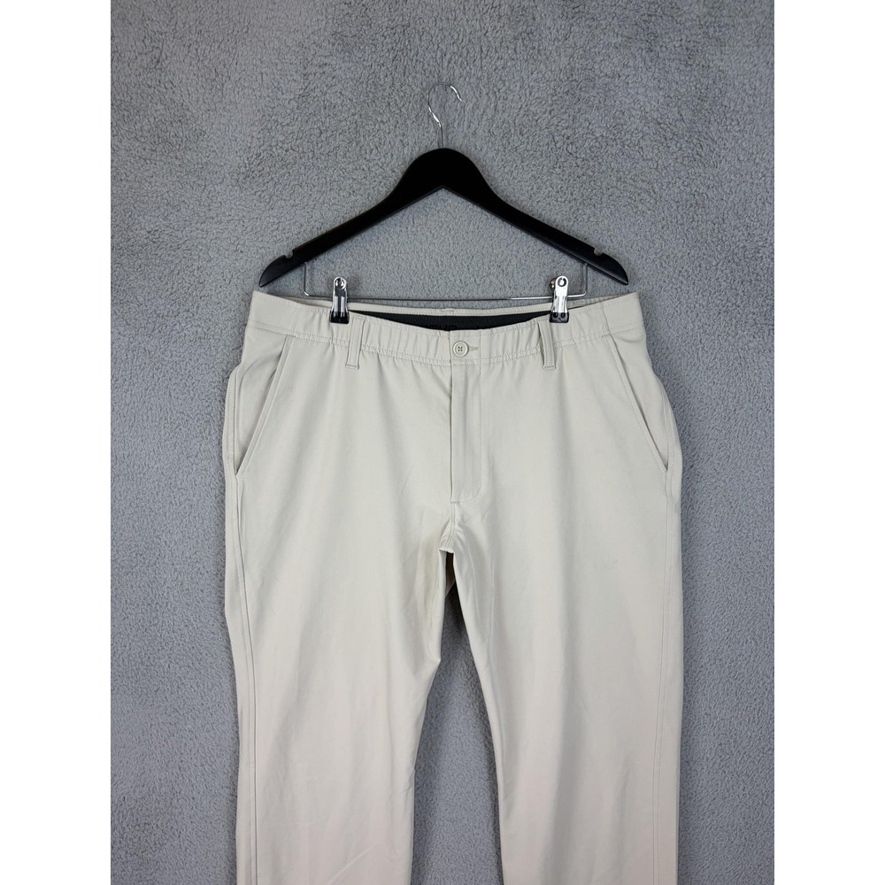 Under Armour Pants Mens 38x30 Beige Stretch Microfiber Chino Golf Travel Casual